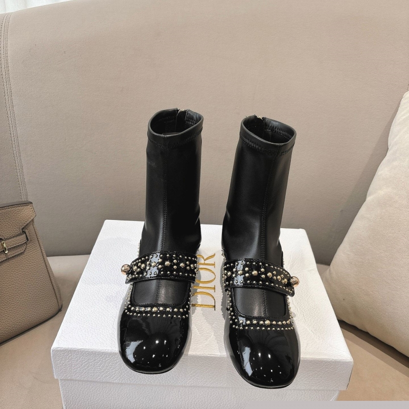 ch**an D*or boots